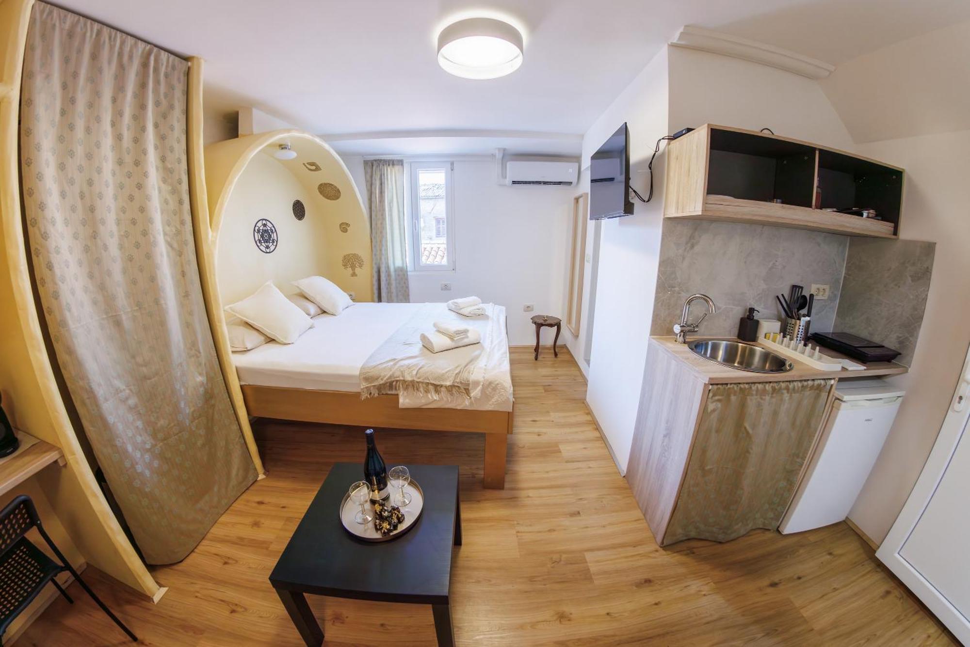 Plutus Apartments And Rooms With Free Parking Koper Zewnętrze zdjęcie